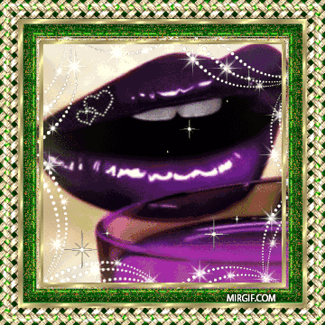 фиолетовые губы